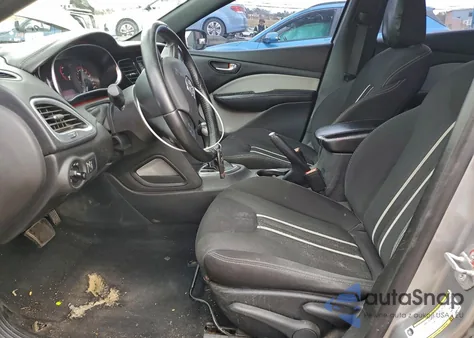 2014 Dodge Dart Sxt from USA, damaged, VIN 1C3CDFBBXED831769